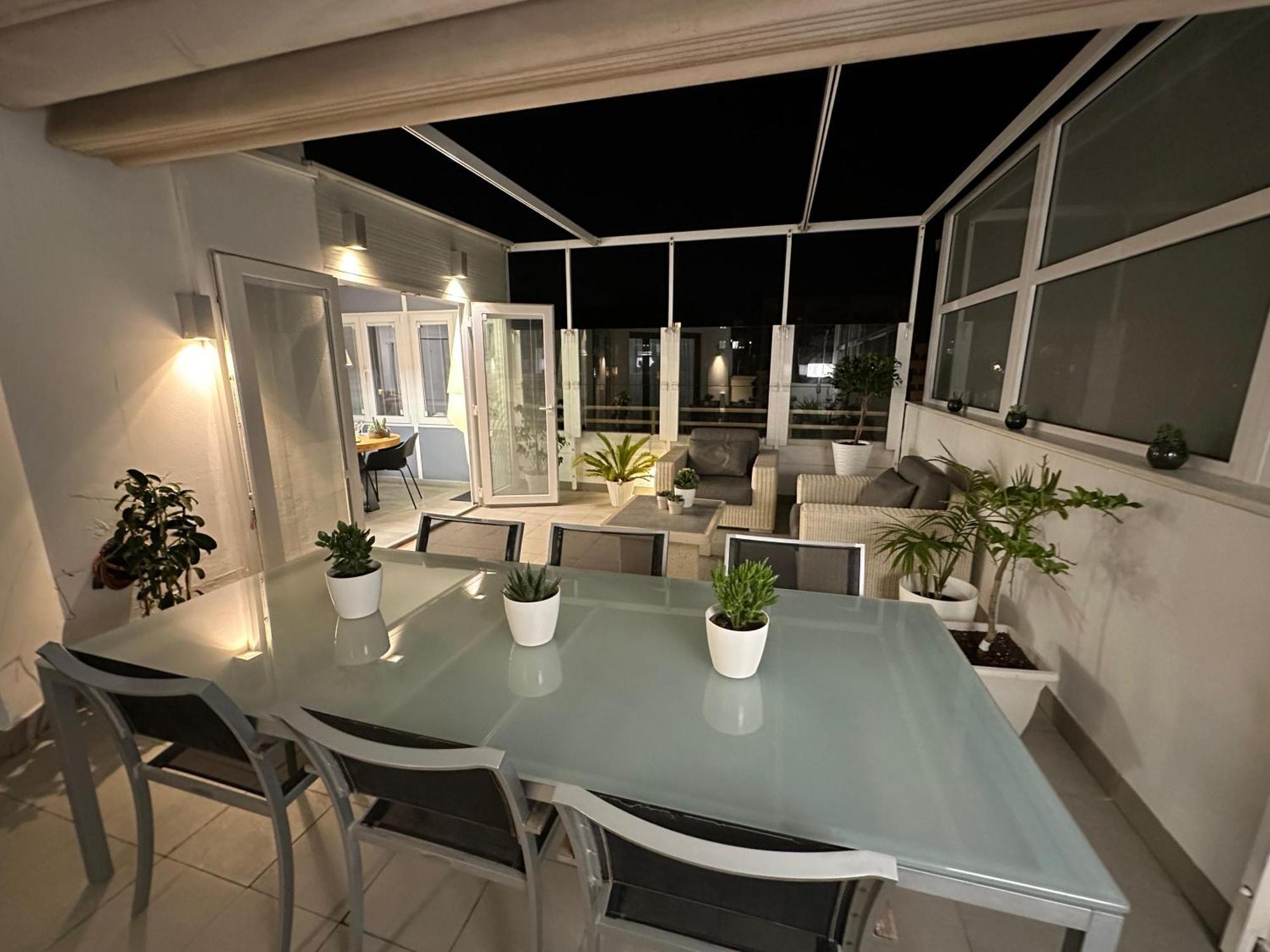 The Penthouse Apartment Almeria Bagian luar foto