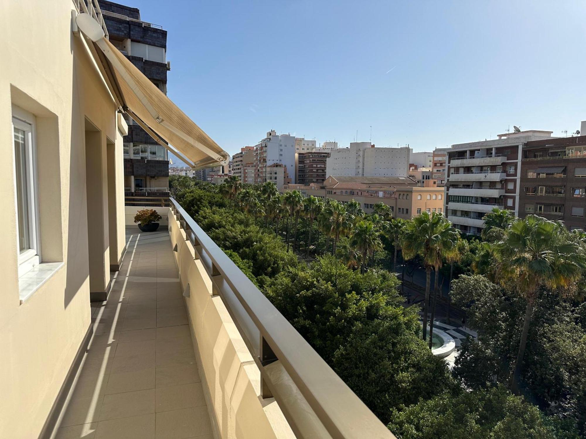 The Penthouse Apartment Almeria Bagian luar foto